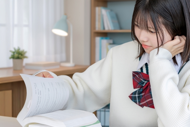 学年末テストで結果につなげる勉強法① 基礎を整える
