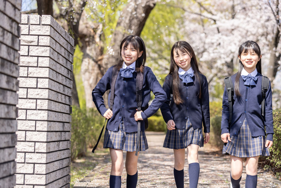 【中学生】新学年で勉強はどう変わる？学年別の難易度の比較と今からできる準備