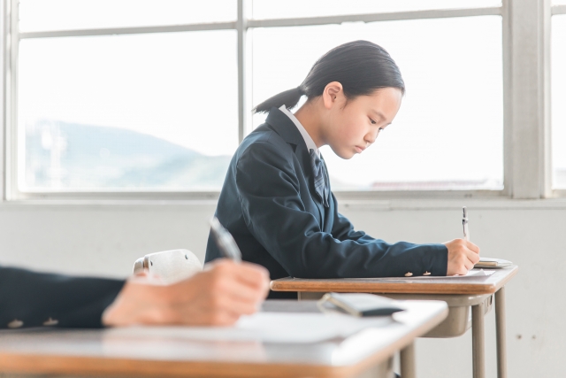 1学期の中間テストはいつ？何が出る？