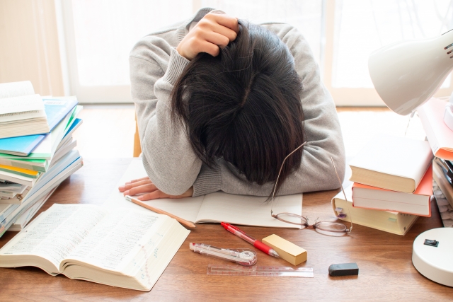 先生にどう見られるかが怖いときの考え方
― 叱られる不安で動けなくなる場合