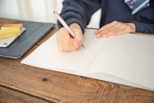 中学生になってからノートが取れなくなったと感じていない？