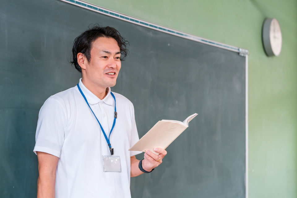 発達障害のある中学生必見｜板書についていけない・ノートが取れないときの対処法